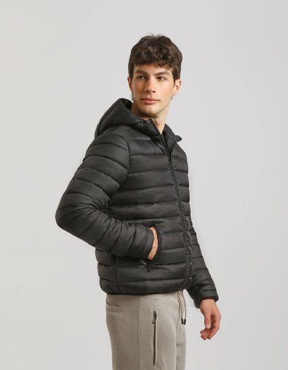 Giubbotto imbottito con cappuccio